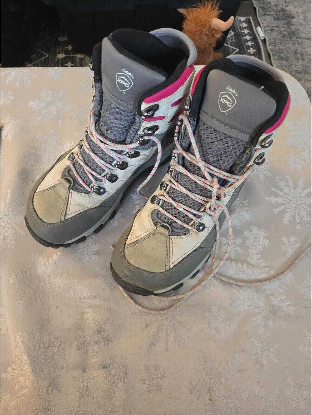 Cabela's XPG Women's Waterproof Hiking Boots - Grey & Pink - Size 7.5M